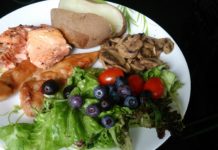 15 comforting meals, plus the cookware and tools we use to make them perfect (Business Insider)