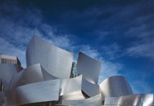 A new Trump vs. California battle looms over reopening an economy battered by coronavirus (LA Times)