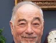 Why Michael Savage is blasting Hannity and the right-wing media on the virus (NYT)
